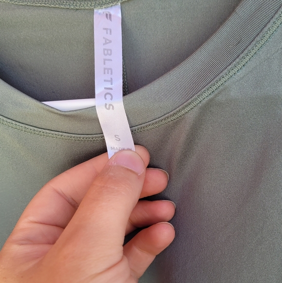 Fabletics Long Sleeve Top - Picture 3 of 4